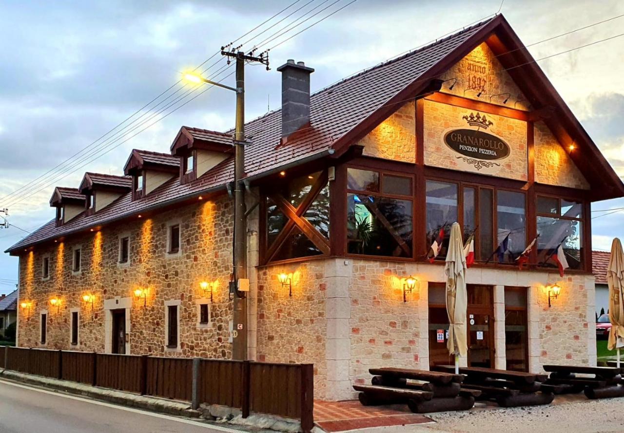 Granarollo Penzion Pizzeria Mlynany 外观 照片