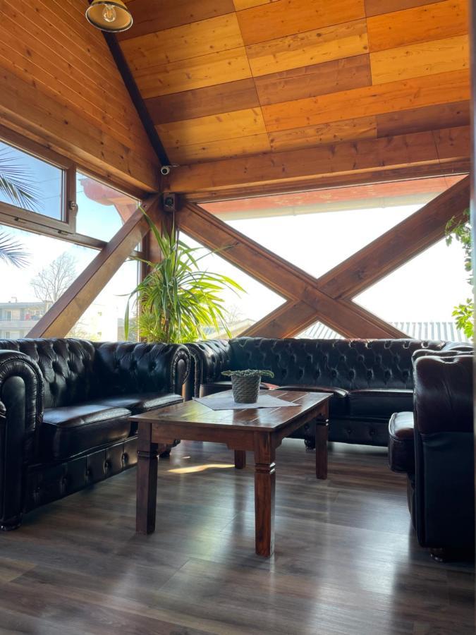 Granarollo Penzion Pizzeria Mlynany 外观 照片